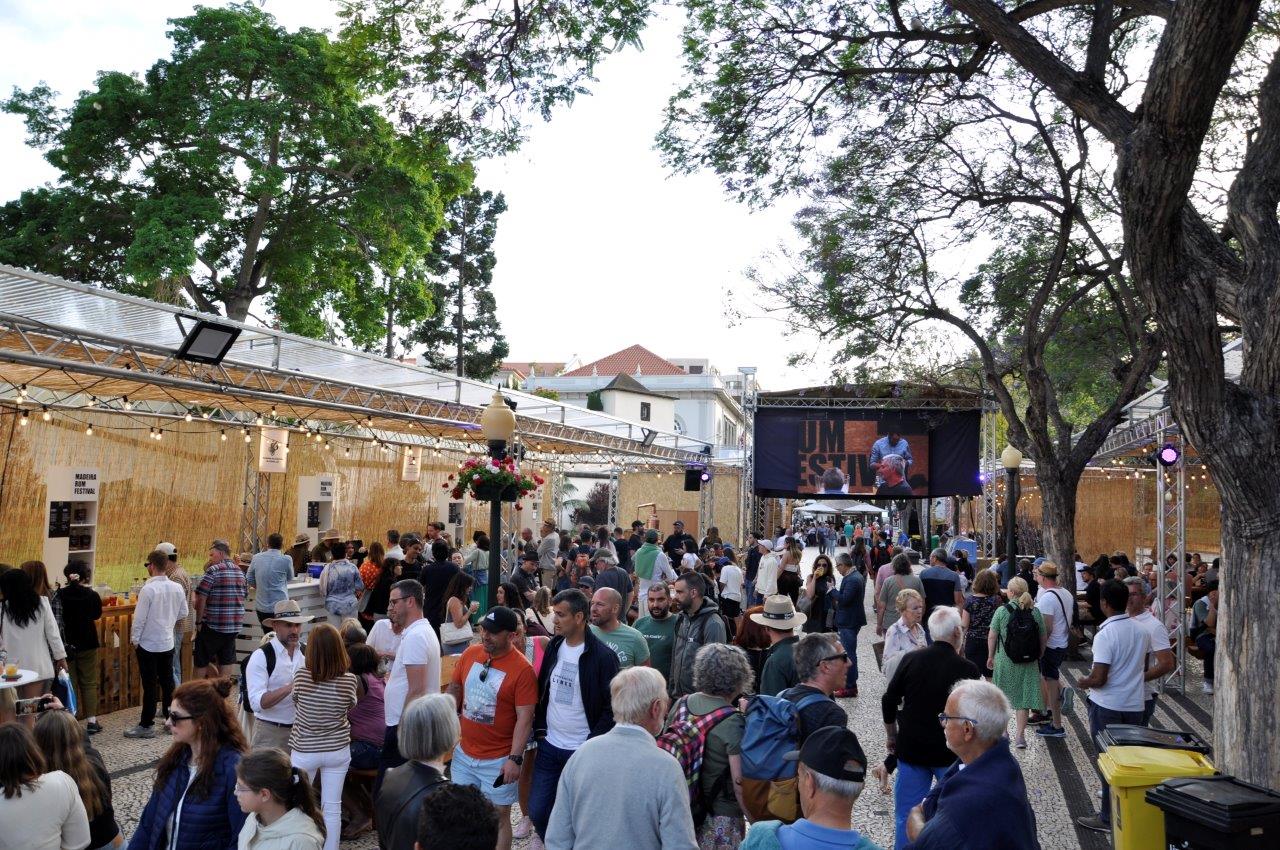 Madeira Rum Festival decorre até 21 de Abril na Placa Central Rum da